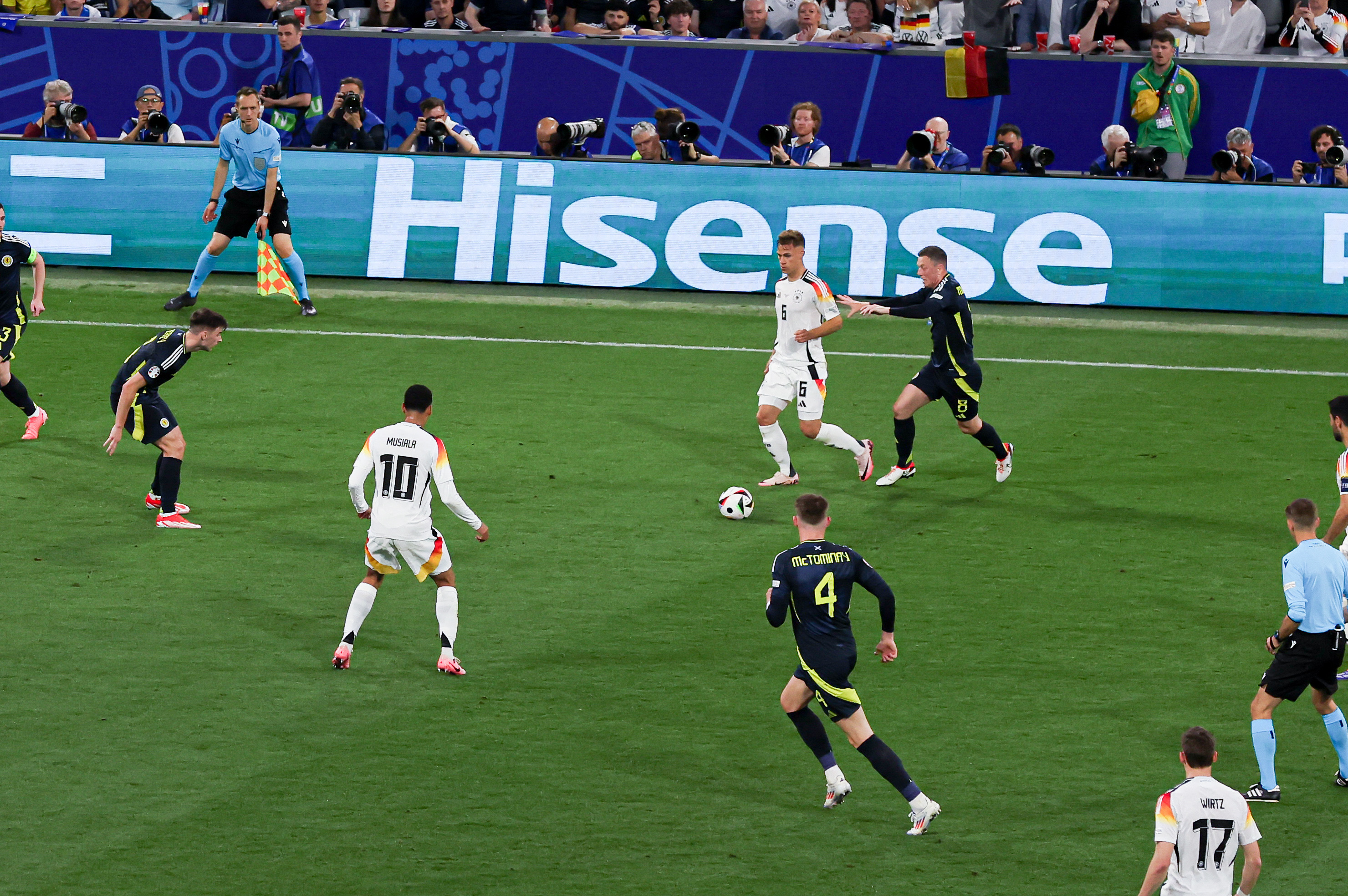 欧洲足球盛事诱人无限,冠军之路激情风云 欧洲足球盛事诱人无限,冠军之路激情风云