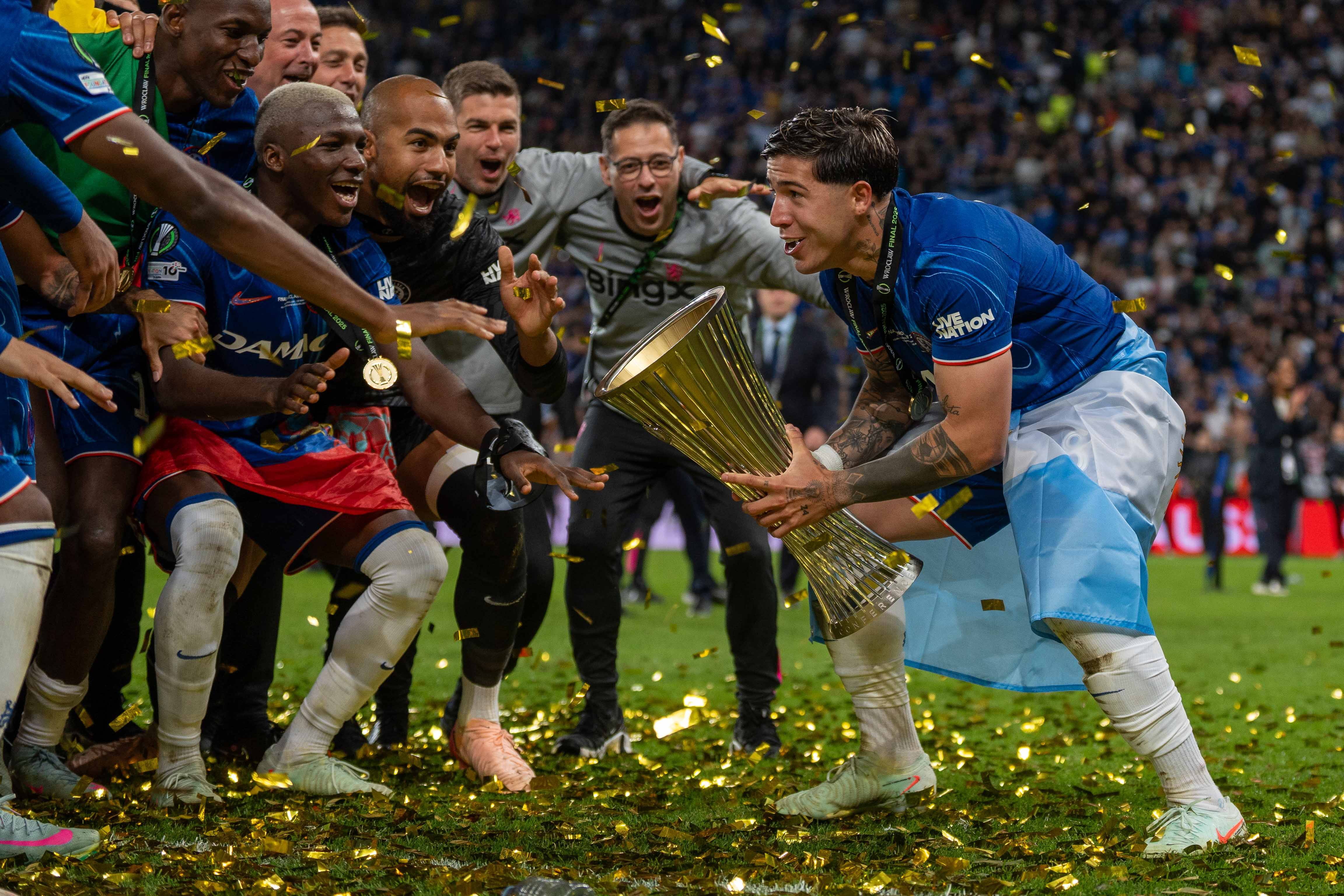 切尔西血洗墨西哥，托雷斯统治全场