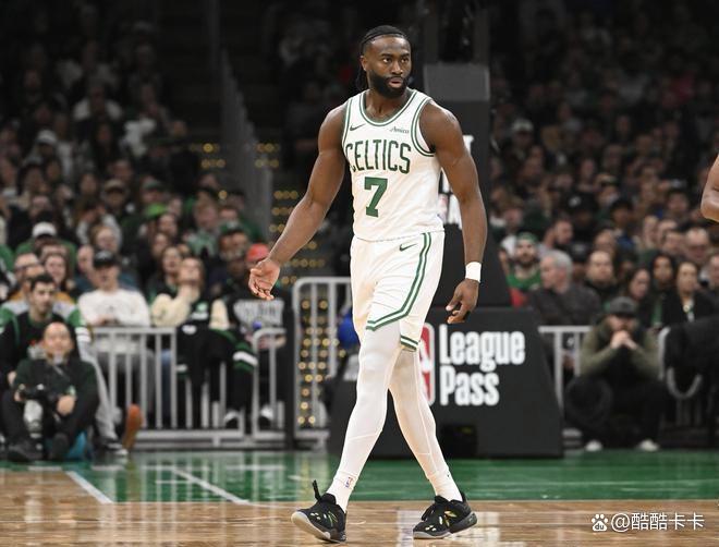 凯尔特人逆转灰熊,实现四连胜 凯尔特人逆转灰熊,实现四连胜