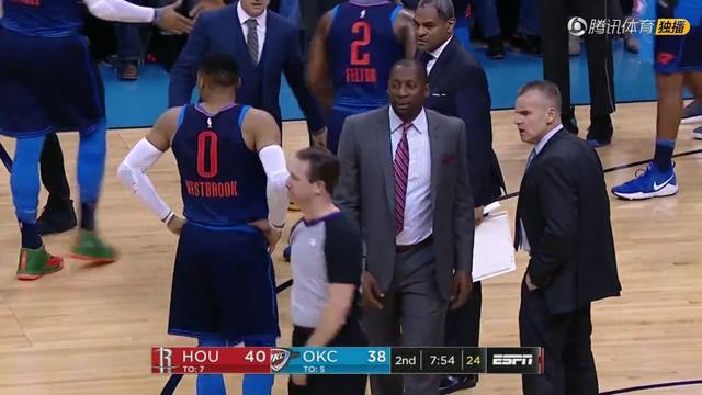 关于人创下连胜纪录，恐怖四巨头助力夺冠的信息