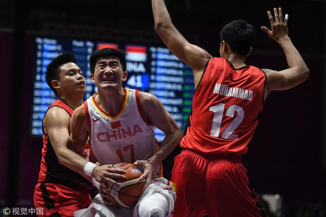 中国队轻取泰国队，黄鸭组合刷新纪录